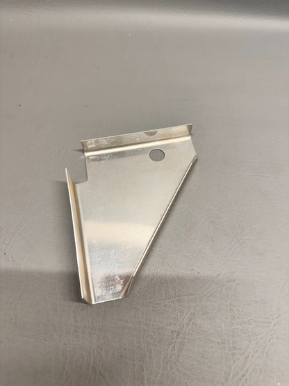 67691-000 Piper Bracket