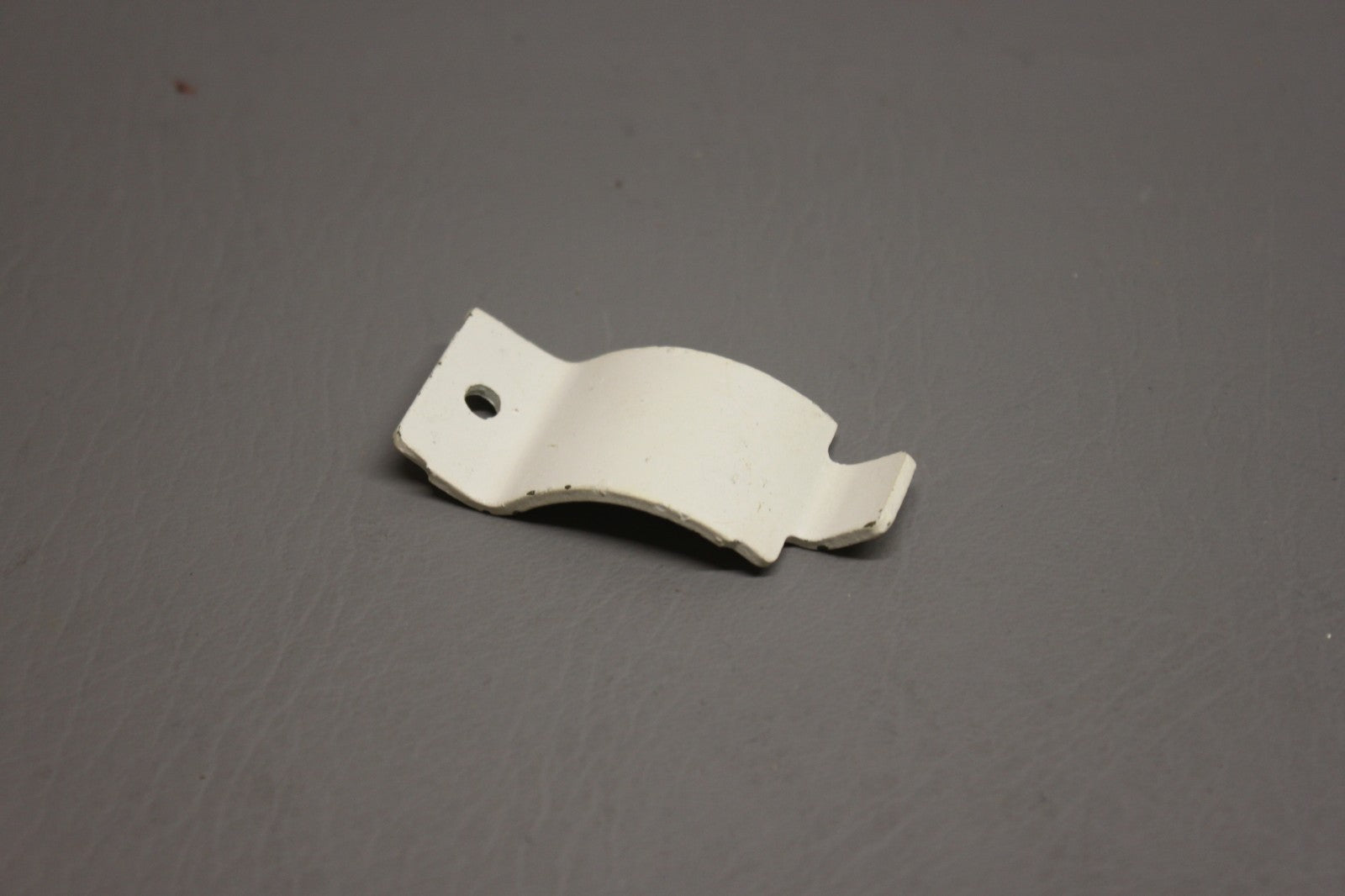 1600019-6 Cessna Clamp