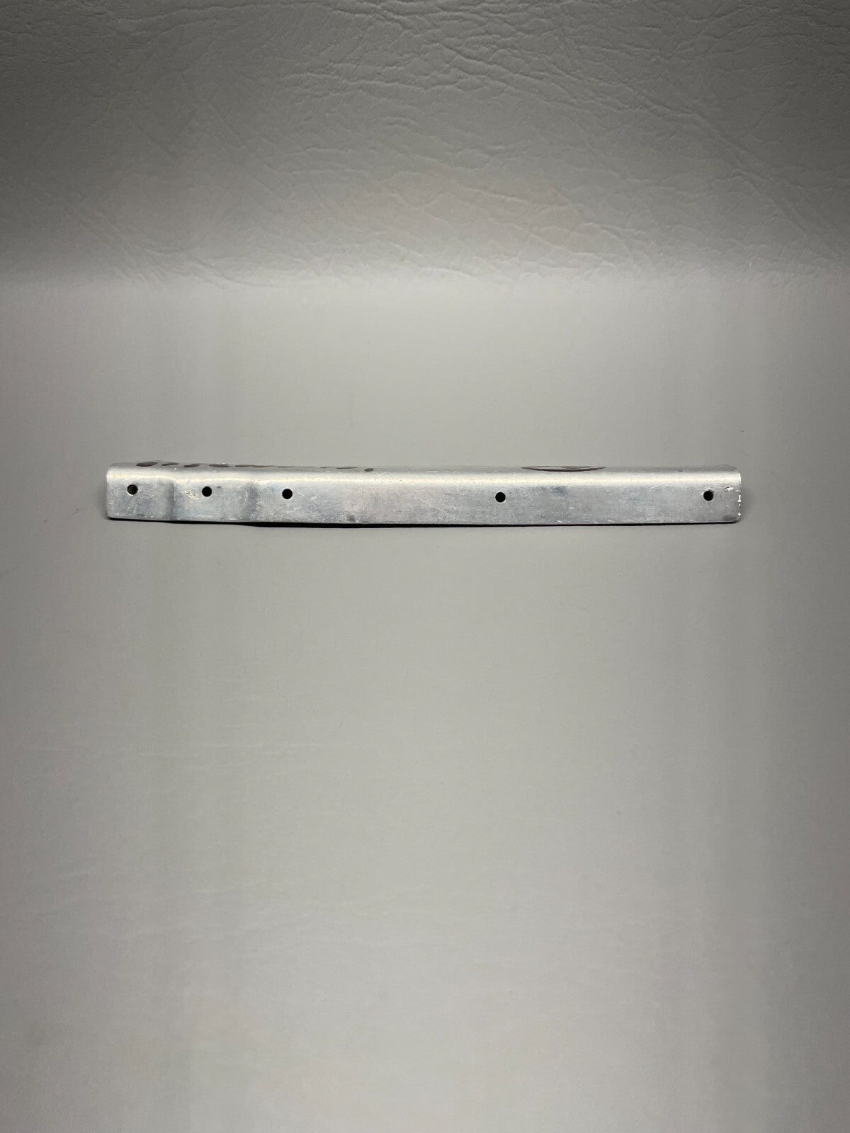 Cessna 180 Cowl Flap Angle Stiffener P/N 0752000-138 (NEW)