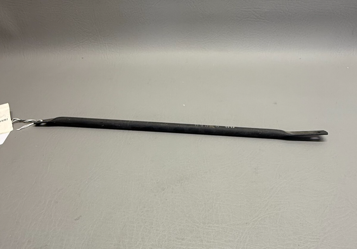 64343-000 Piper Aztec Brace