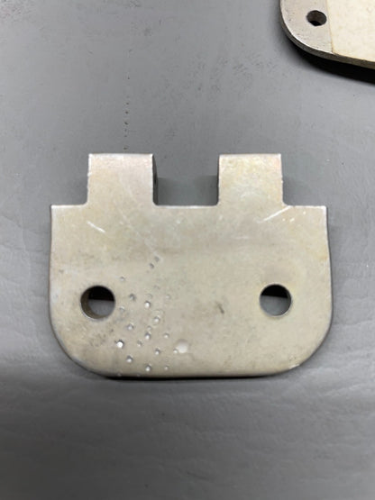 Cessna 150 Door Hinge P/N 0711037-498 (NEW)
