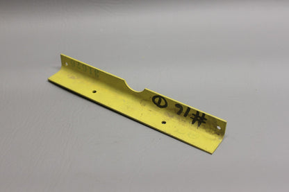 31676-000 Piper Angle