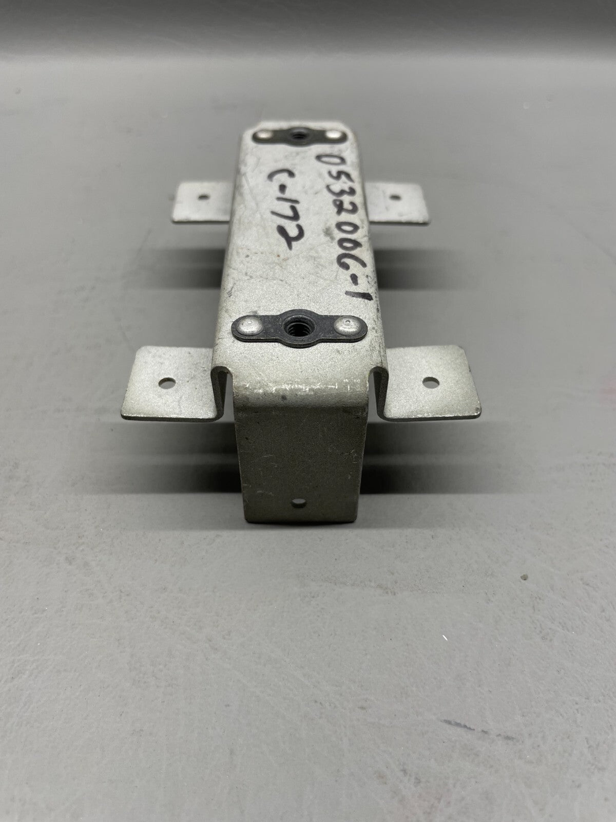 Cessna 172 Rear Center Horizontal Stab Bracket Elevator Stop P/N 0532006-1 (NEW)