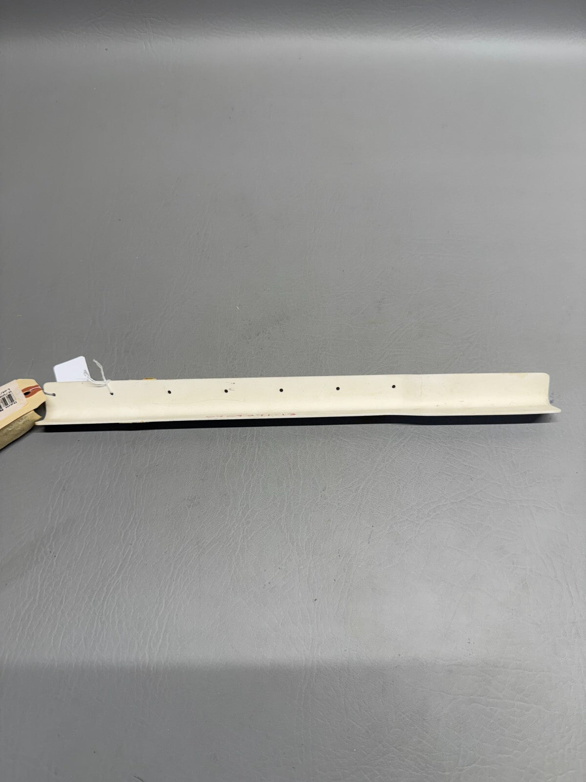0709271-13 Cessna Angle