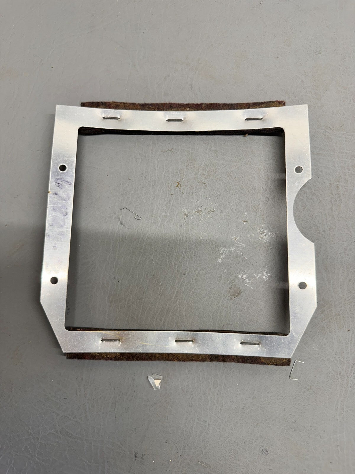 67829-003 Piper Felt Seal