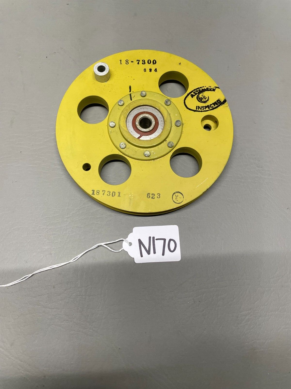Aircraft Cable Roller P/N 18-7300, 187301-623 (NEW)