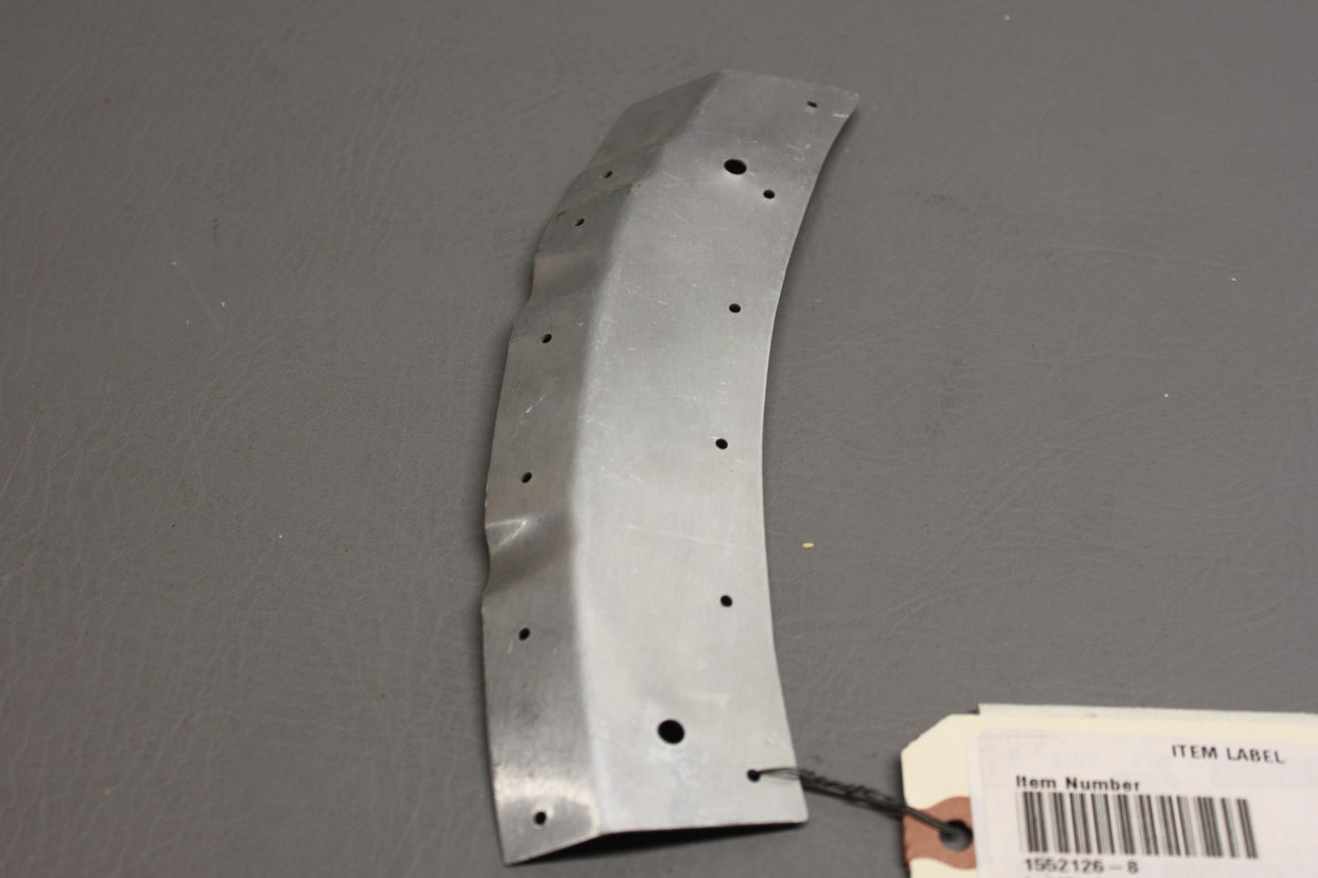 1552126-8 Cessna Retainer
