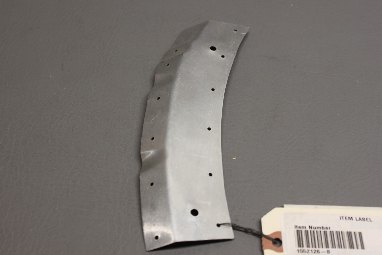 1552126-8 Cessna Retainer