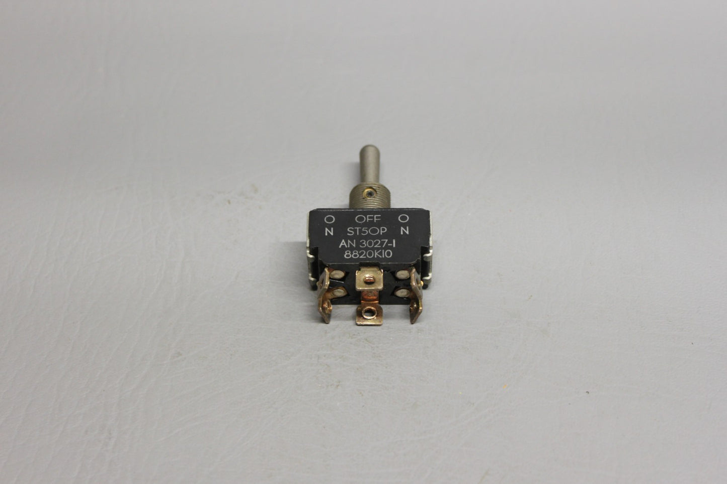 487-770 Piper Navigation Light Switch