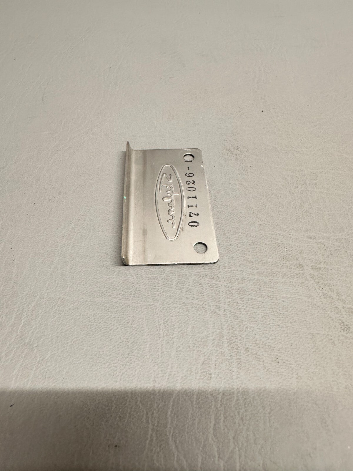 0711026-1 Cessna Skylane Window Latch Striker Plate New