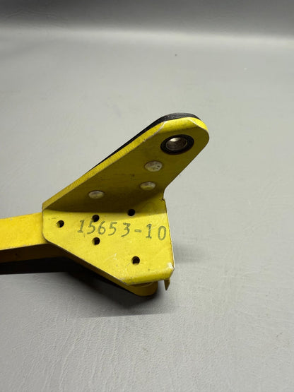 15653-10 Piper Rib Assy