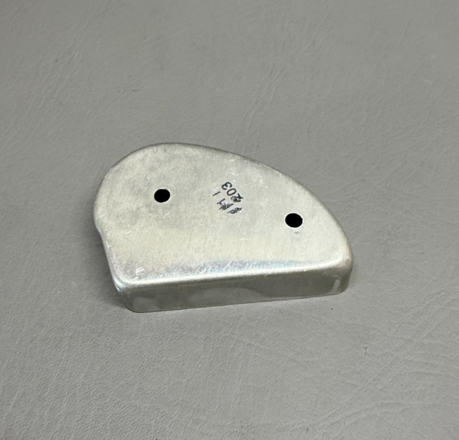 37266-001 Piper Rib