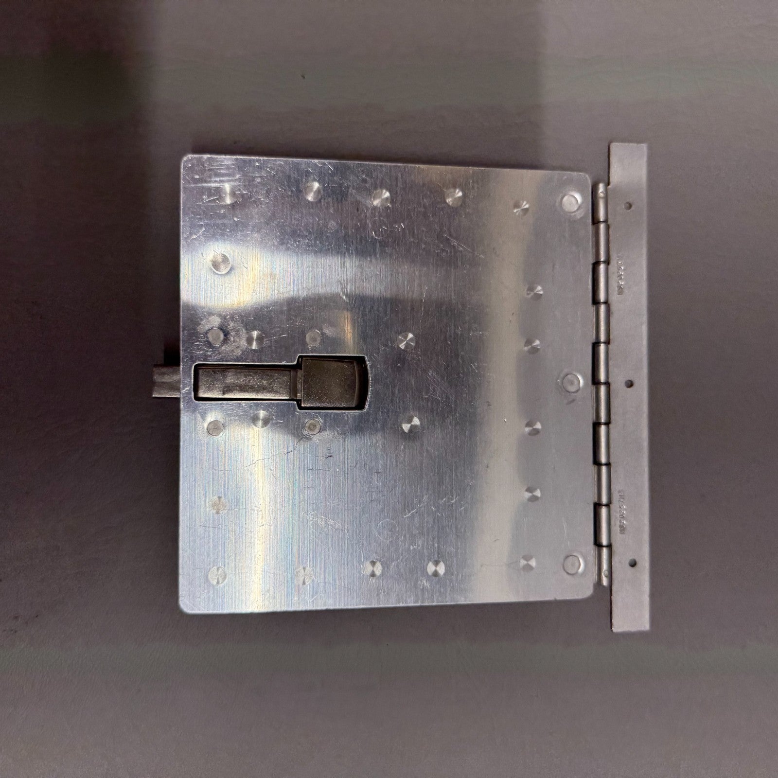 0752000-56 Cessna 180/182 Oil Door Assy
