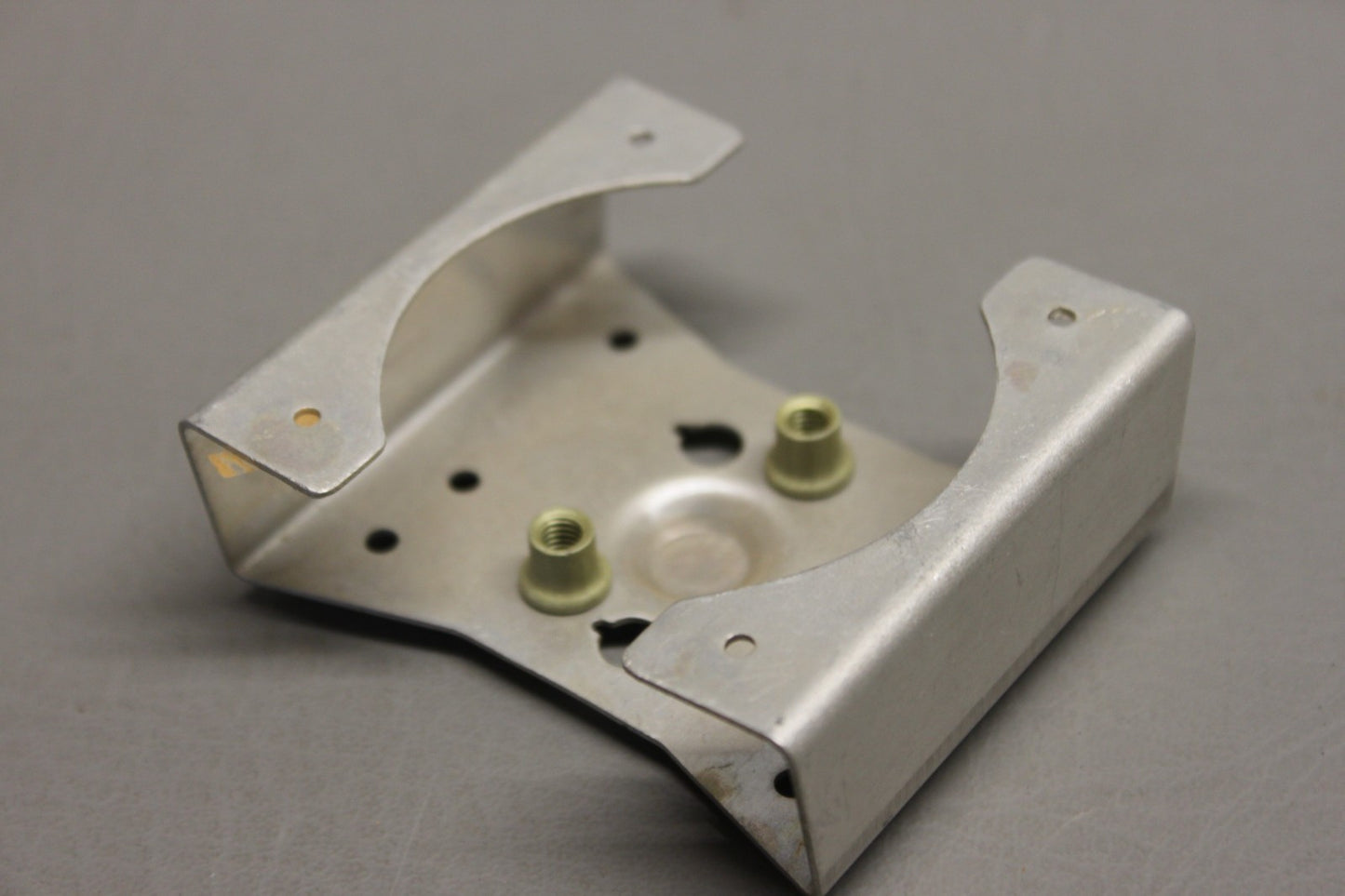 0711063-1 Cessna Bracket Assy