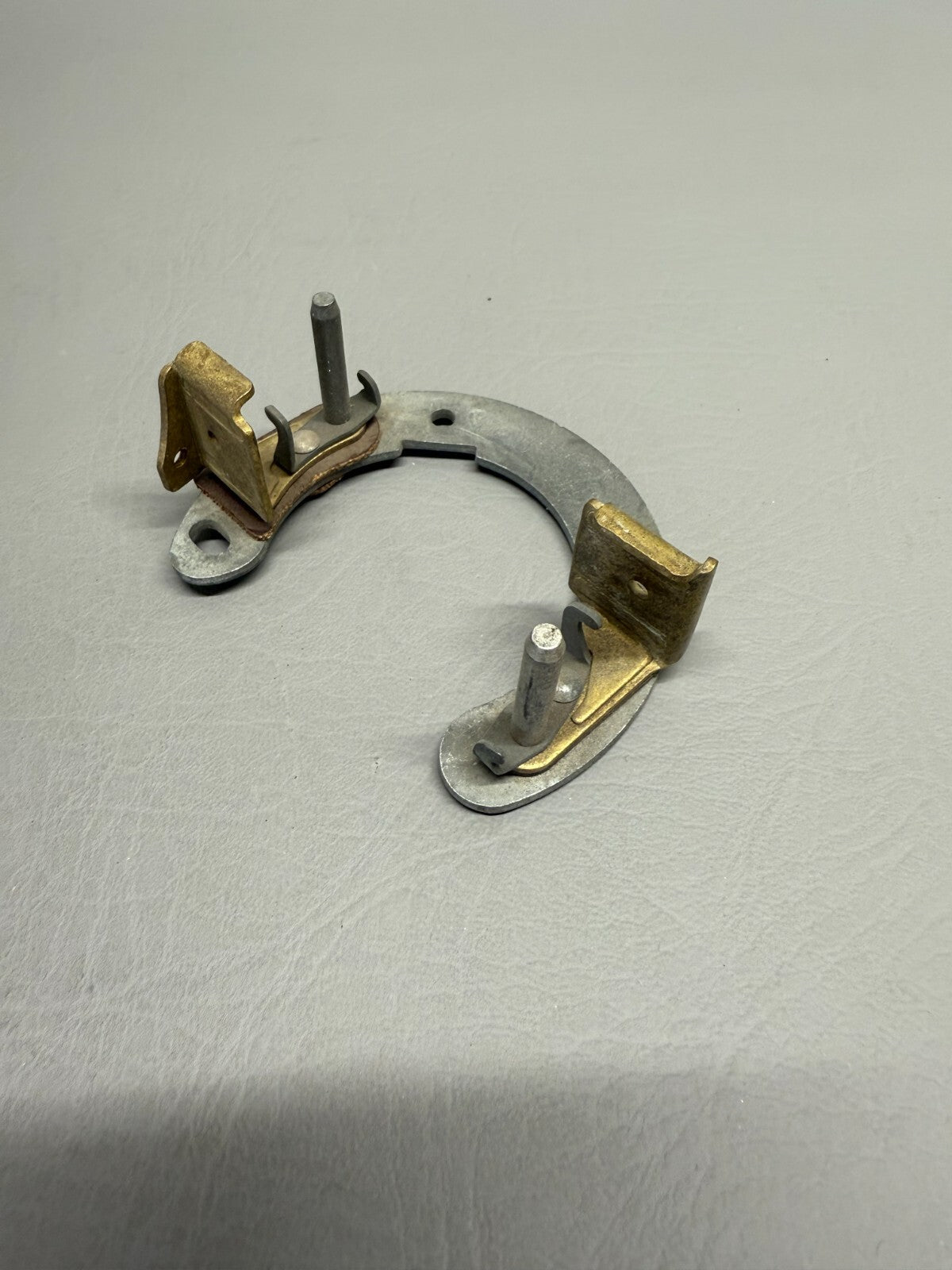 1908550 Delco Remy Brush Plate