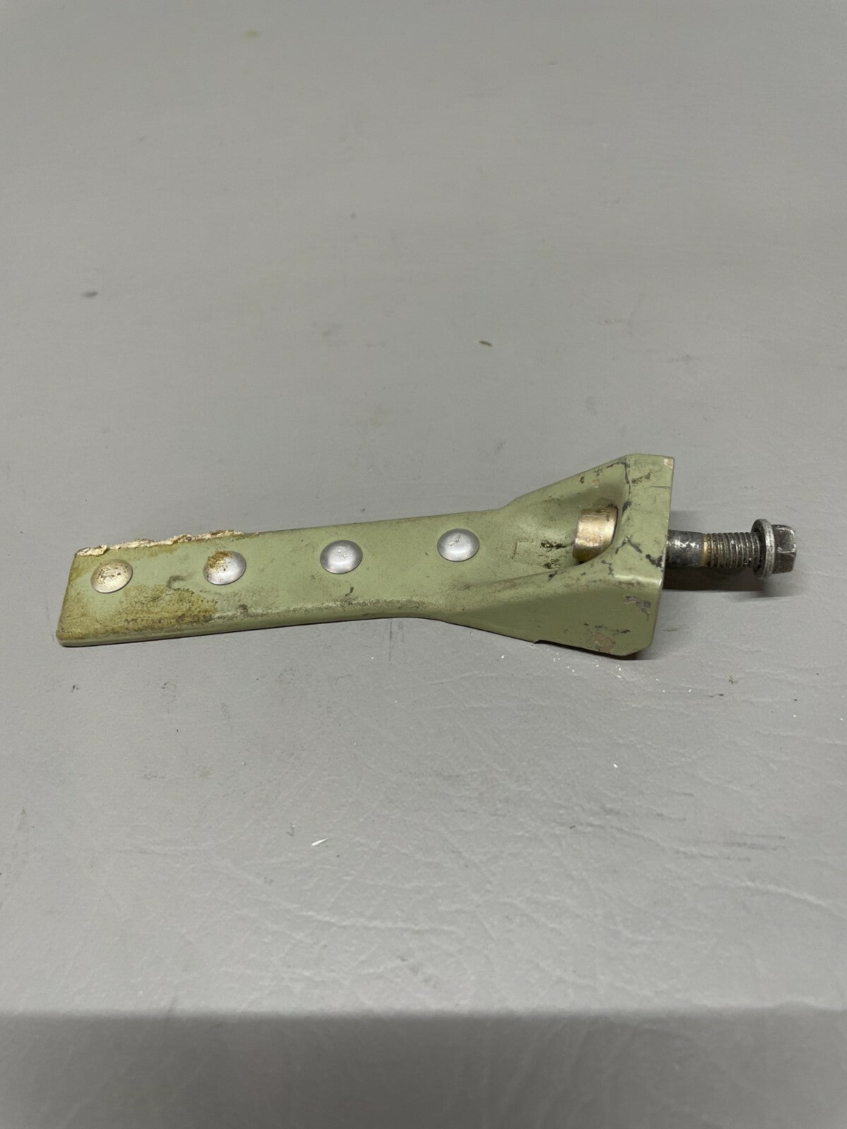 Cessna 172 Tunnel Fitting RH P/N 0513372-2 