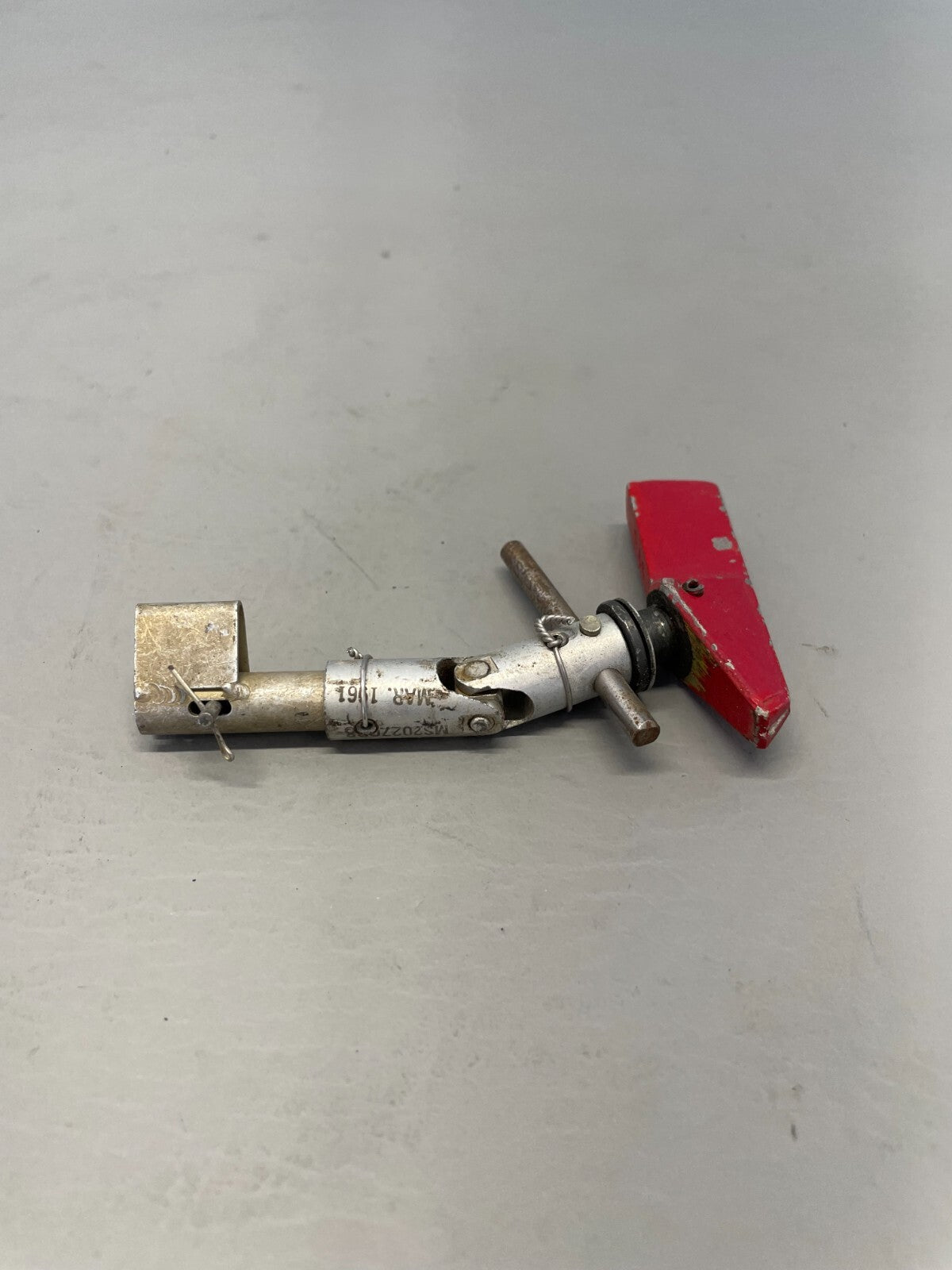 Beechcraft Fuel Select Valve Handle Assy