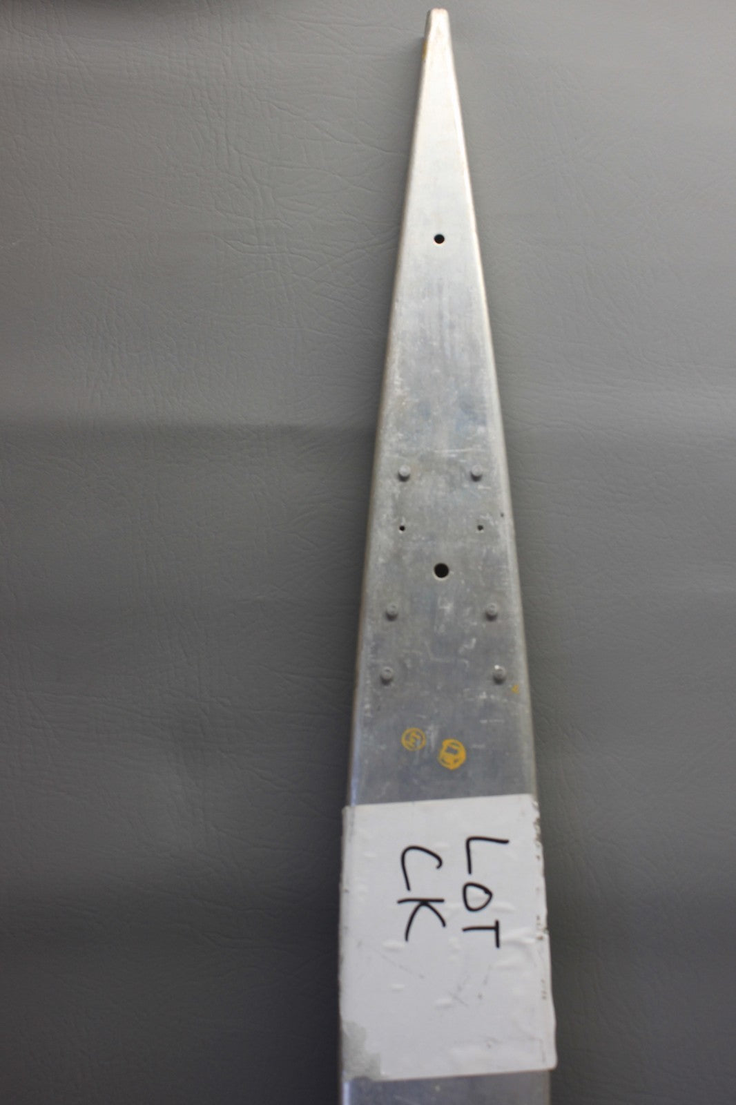 77629-003 Piper Rib