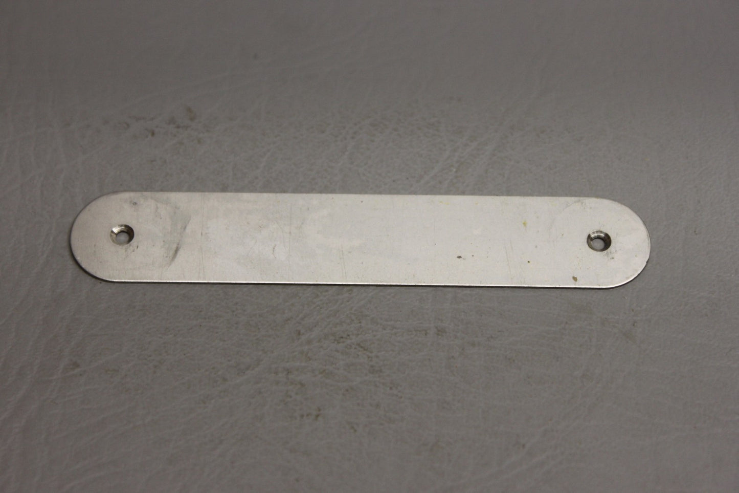 79883-004 Piper Plate (QTY 2)