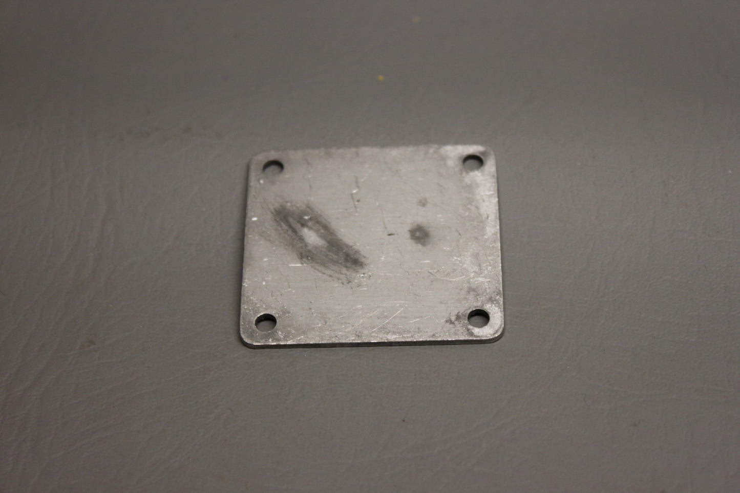 68096-000 Piper Seat Attachment