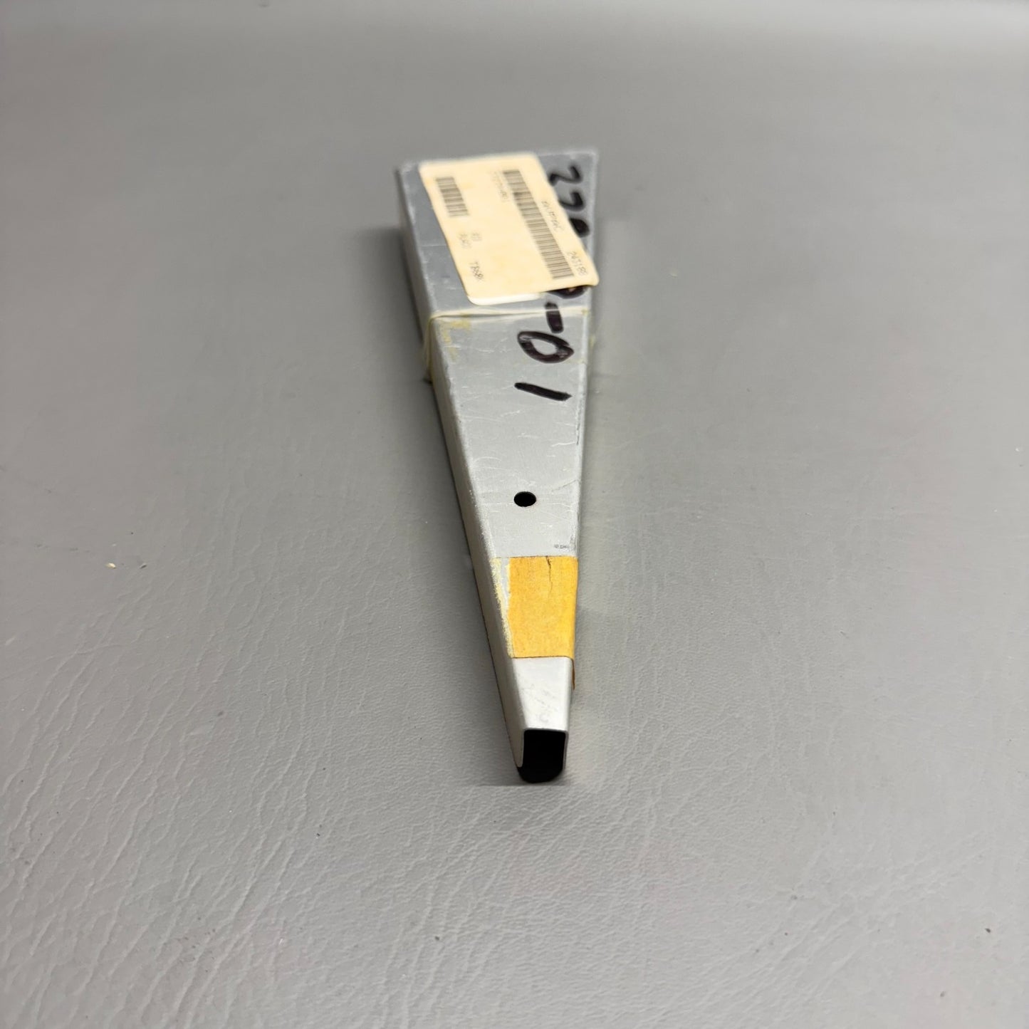 37279-001 Piper Rib