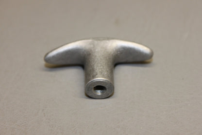 1608118-1 Cessna Handle