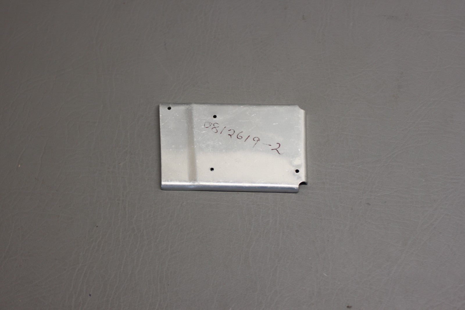 0812619-2 Cessna Bracket