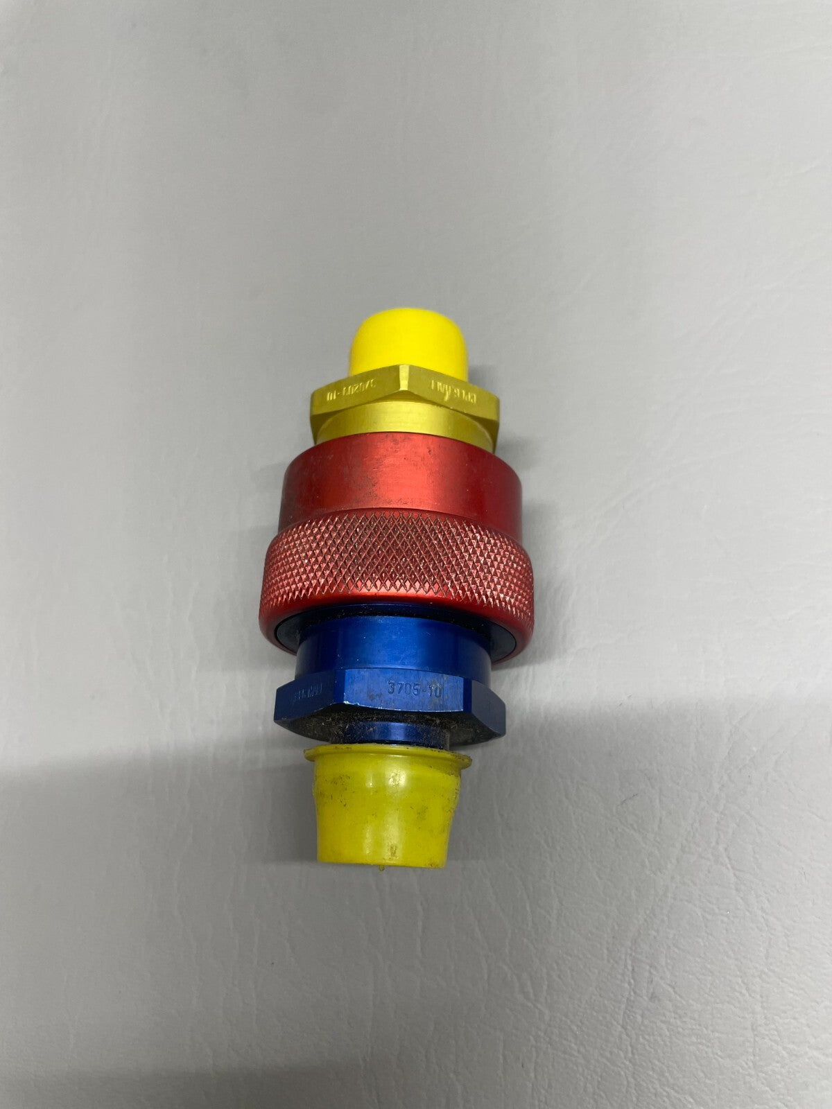Eaton Aeroquip Coupling Assy P/N 370209-10, 3705-10 (NEW)