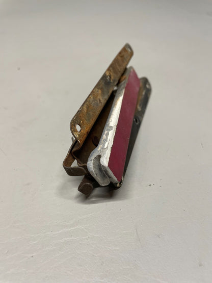 Piper PA-31T Fwd Baggage Door Handle and Bracket P/N 22641-002 / 30580-000