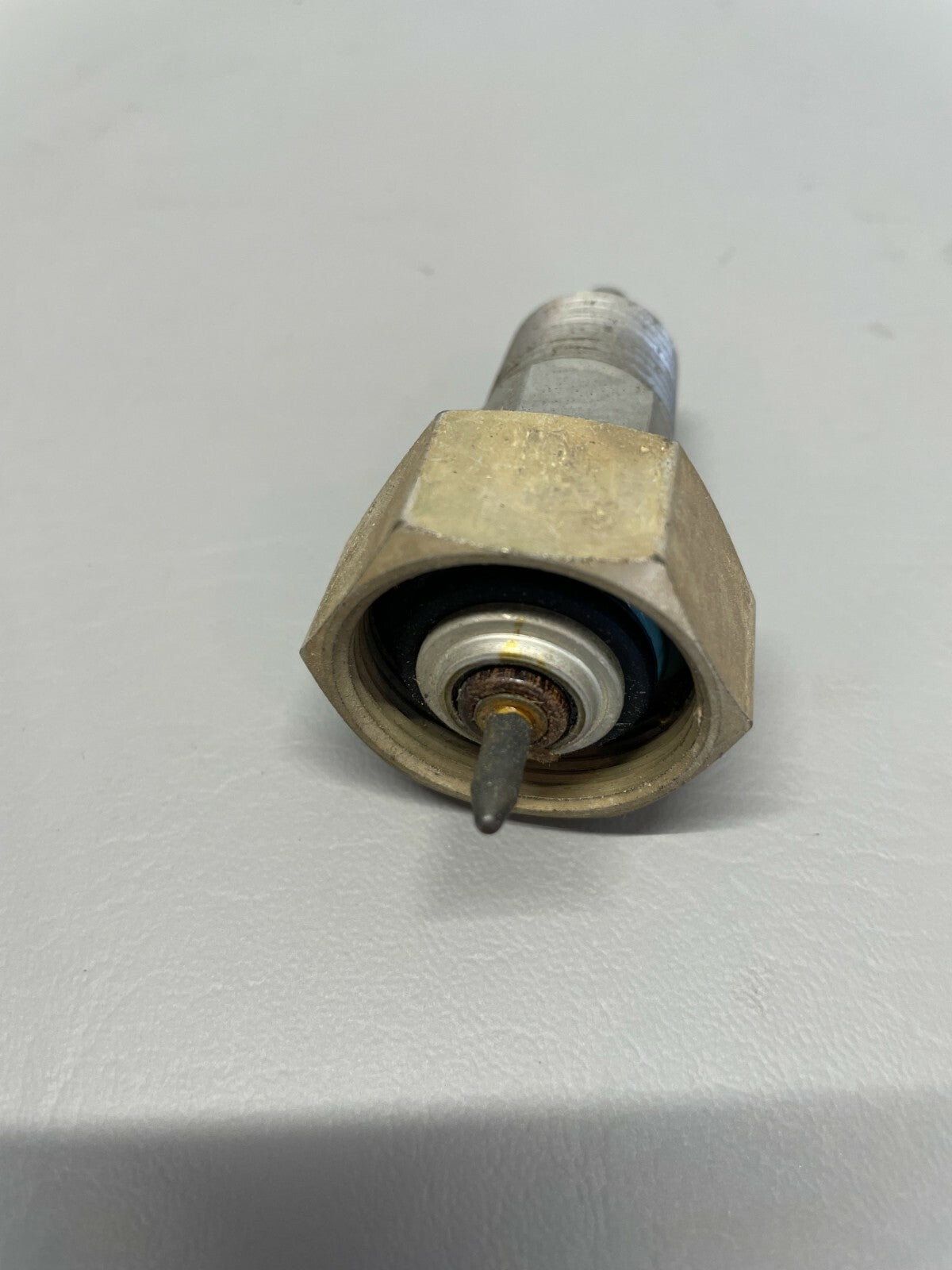 TCM Continental Sending Unit P/N 7386295