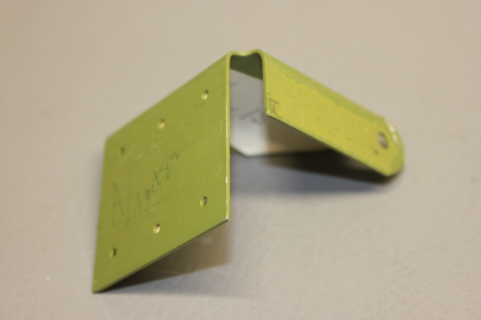 0742019-15 Cessna Bracket