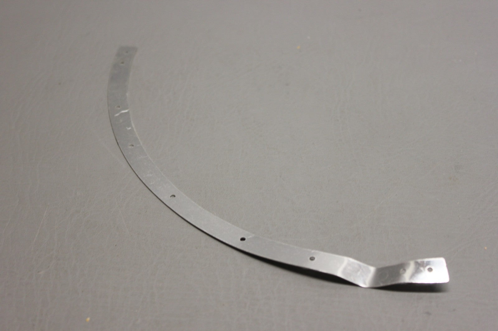 1552124-3 Cessna Retainer
