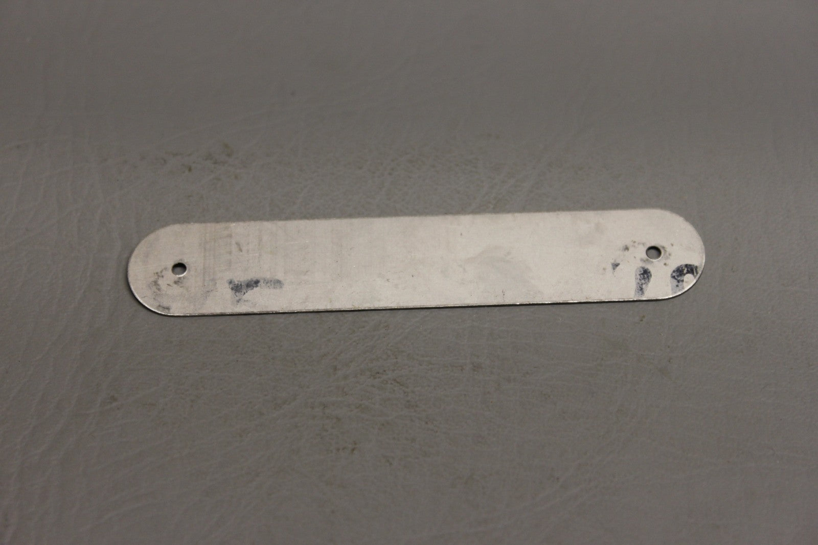 79883-004 Piper Plate (QTY 2)