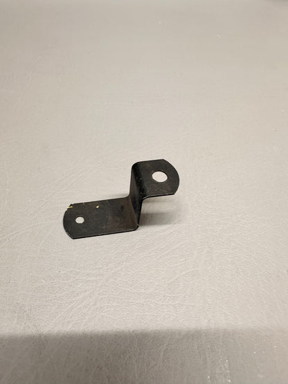 16950-000 Piper Bracket
