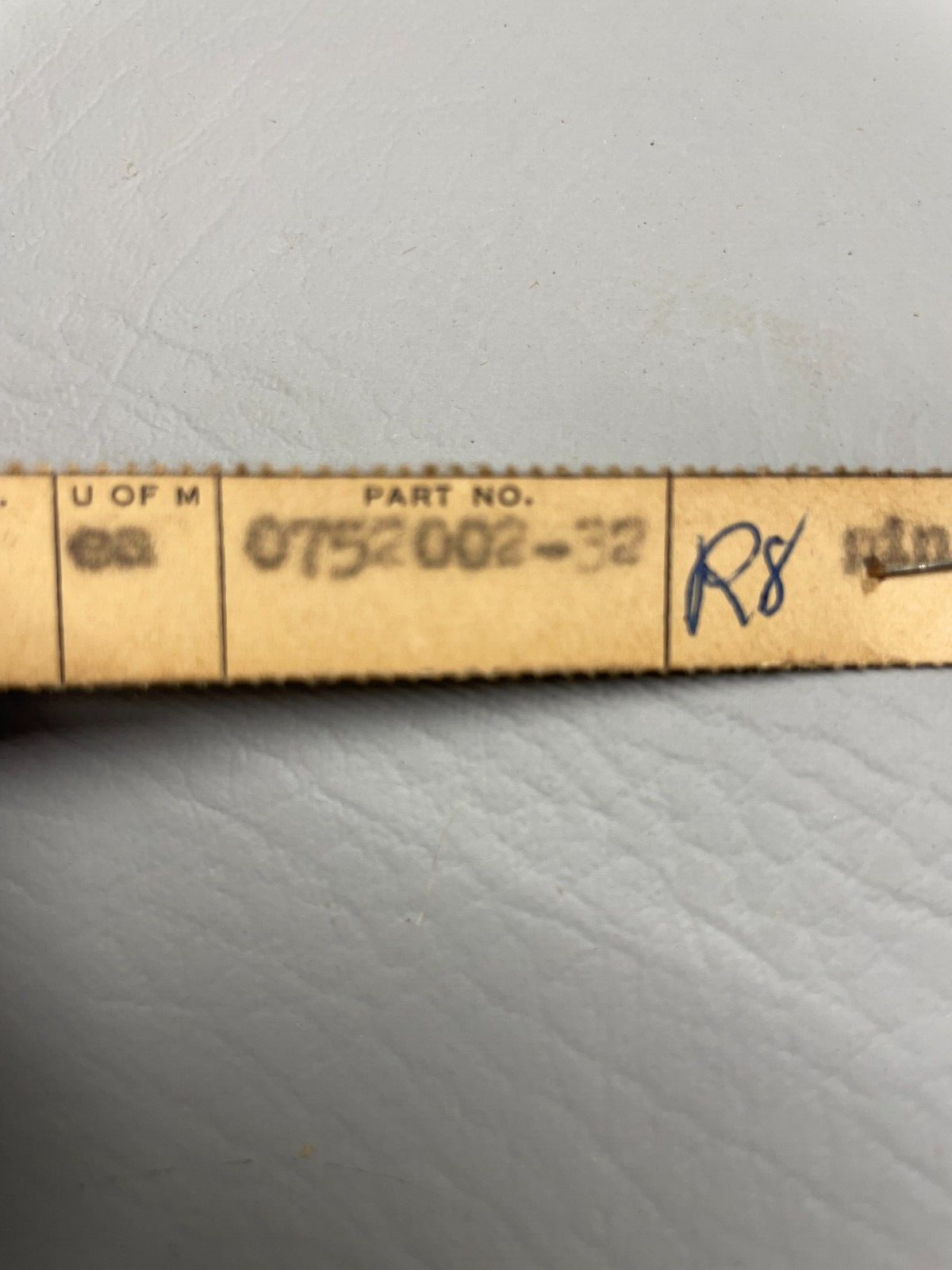Cessna Pin P/N 0752002-32 (NEW)