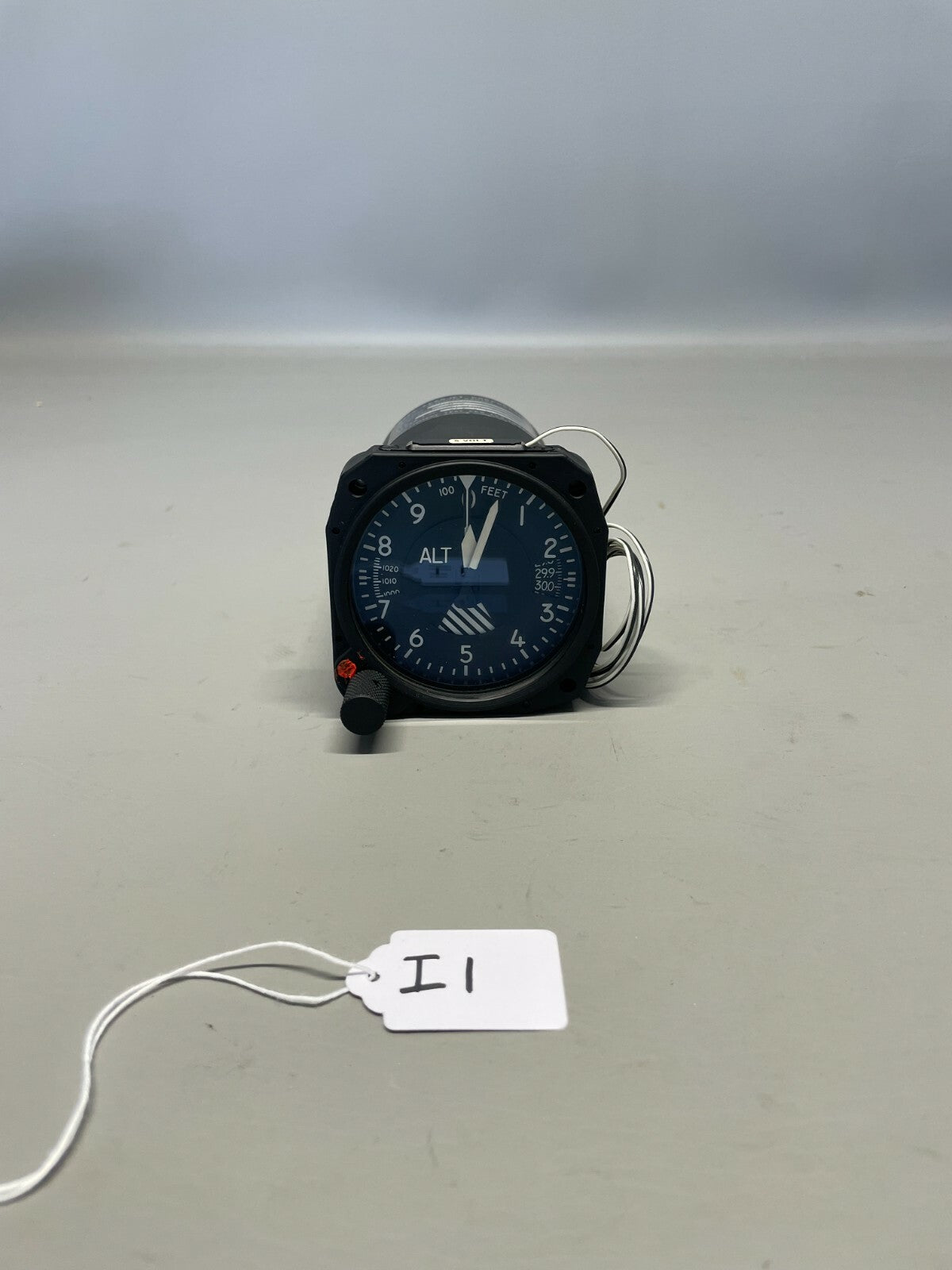 Altimeter P/N 2680002-4 (NEW)