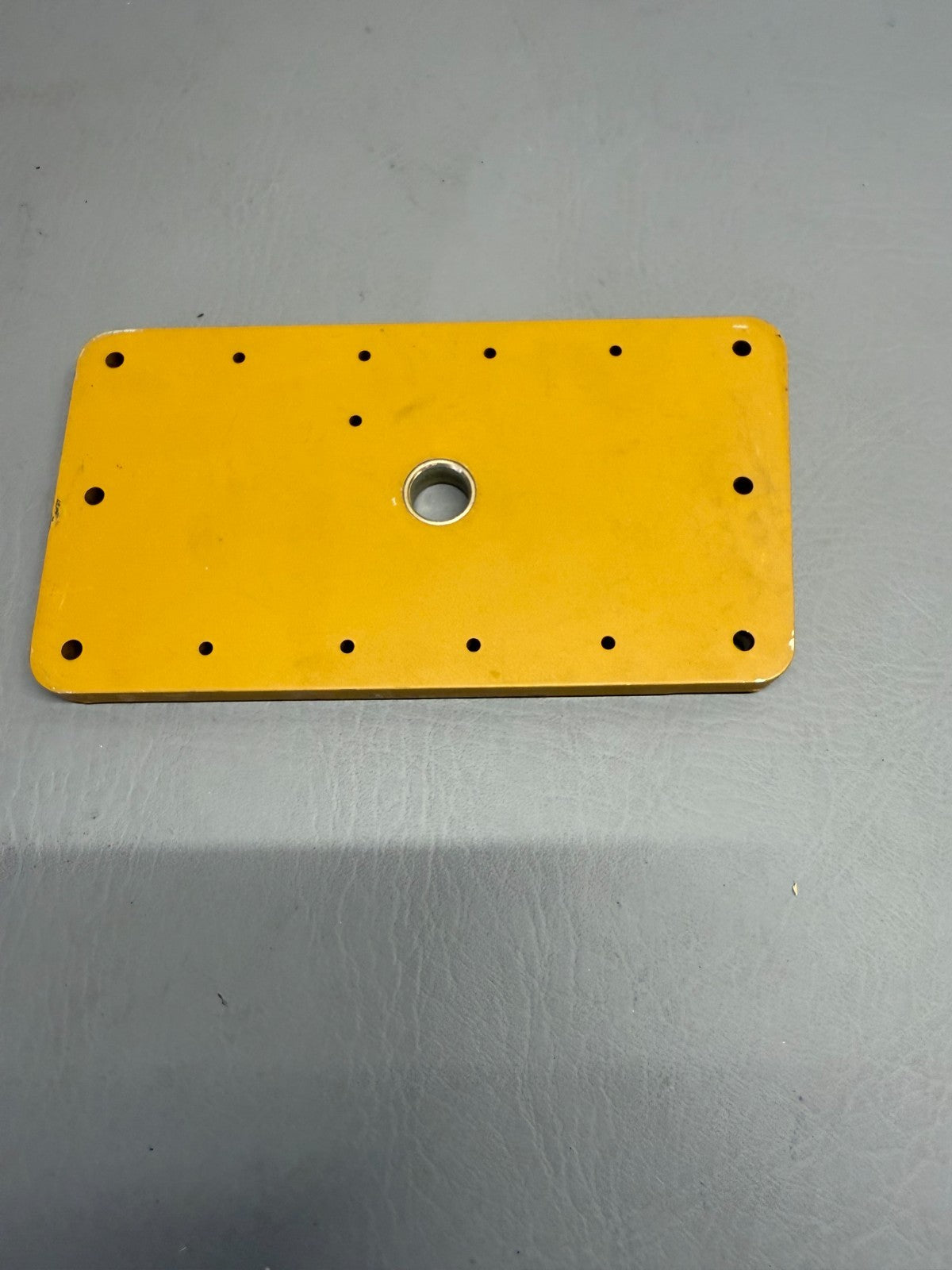 41038-000 Piper Plate