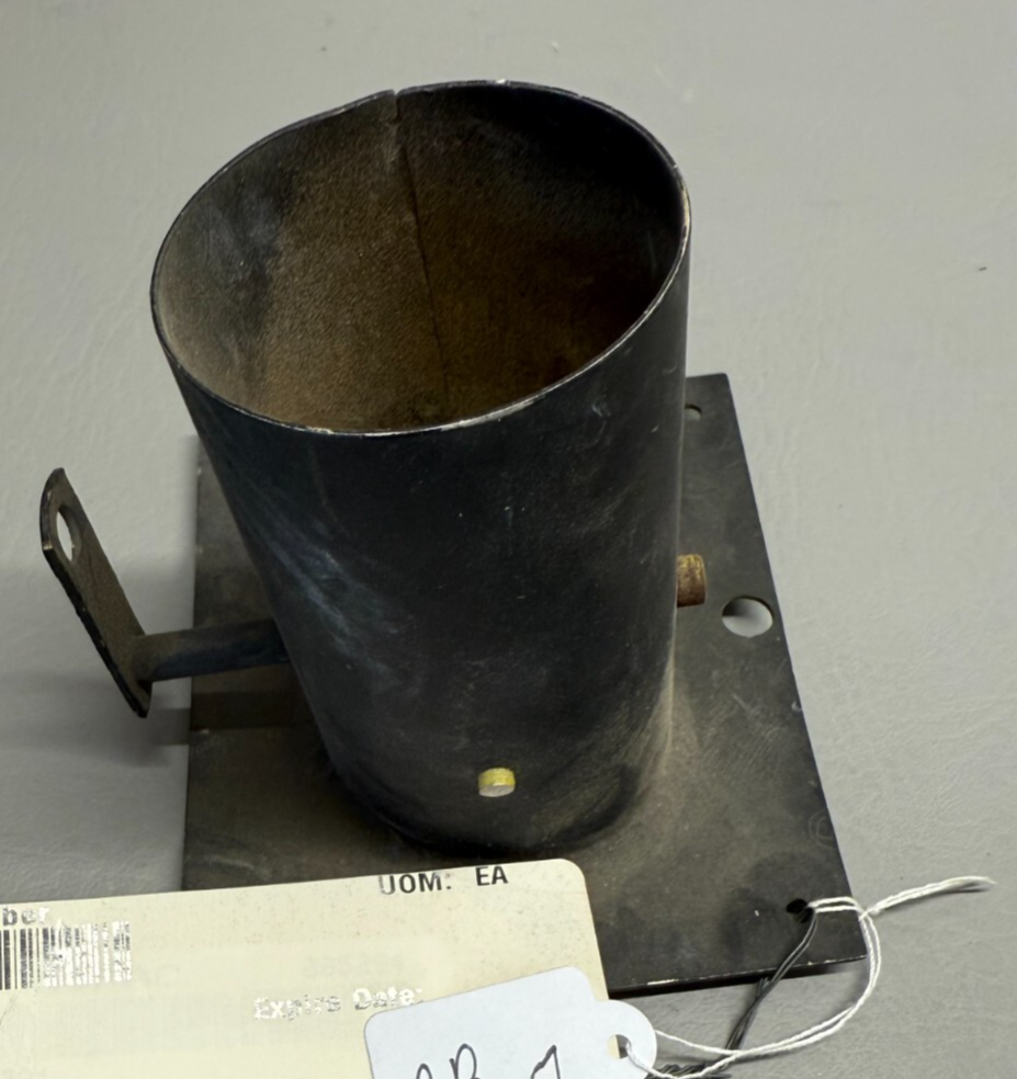 24720-001, 24713-001 Piper Valve Assy