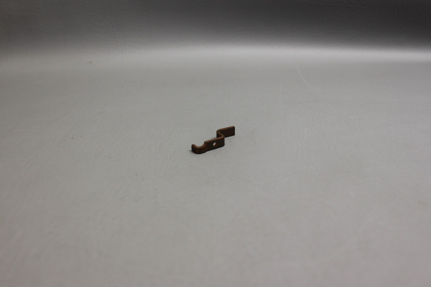 10-377006 Lycoming Holder/Set