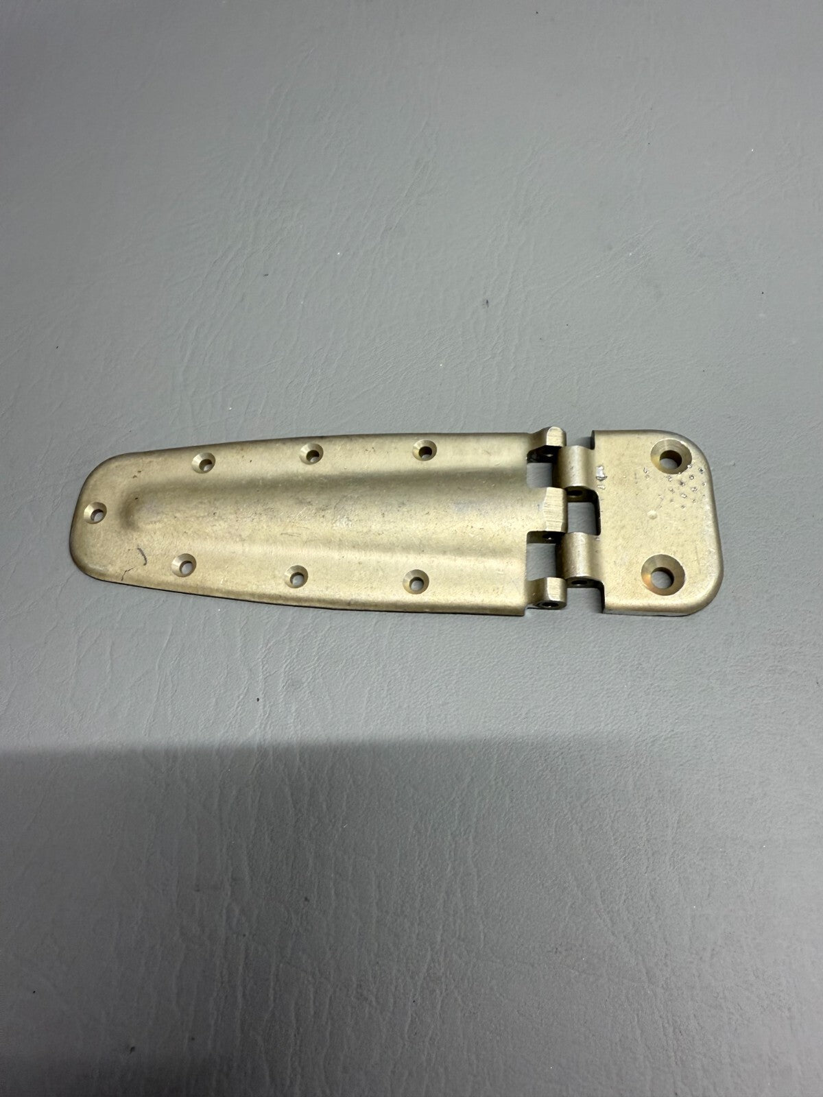 Cessna Cabin Door Hinge P/N 0711037-503A