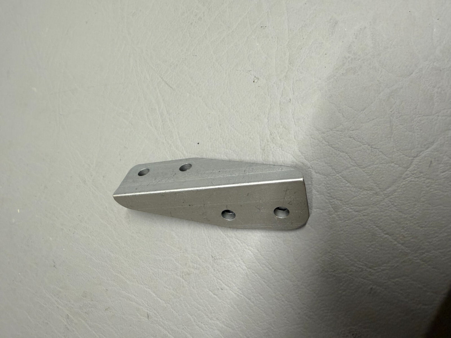 Piper Lug P/N 21830-001