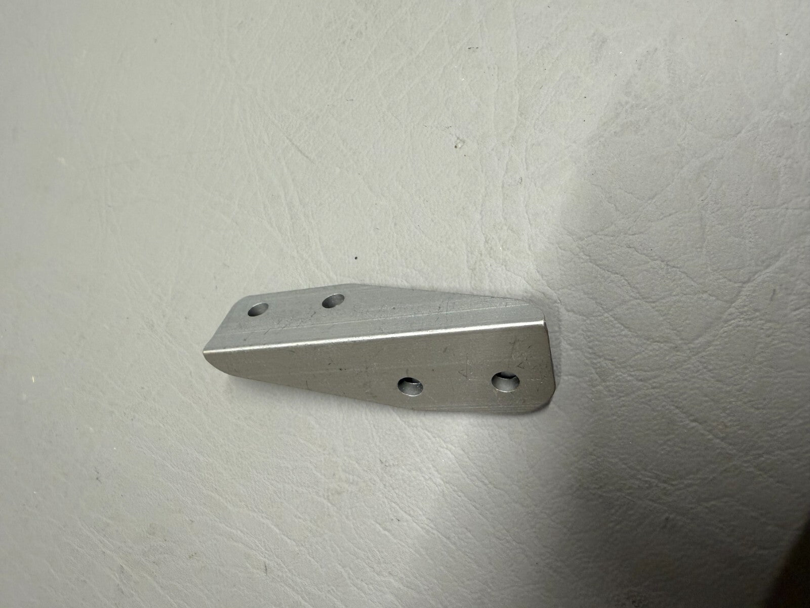 Piper Lug P/N 21830-001