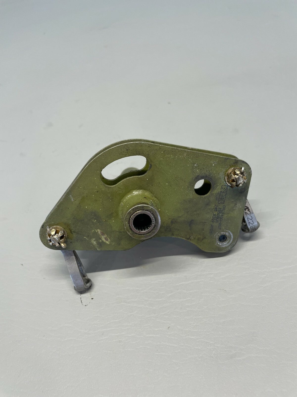Cessna A185F Bellcrank P/N 0422430-807