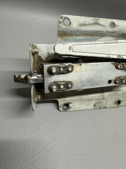 Cessna Door Handle Assy