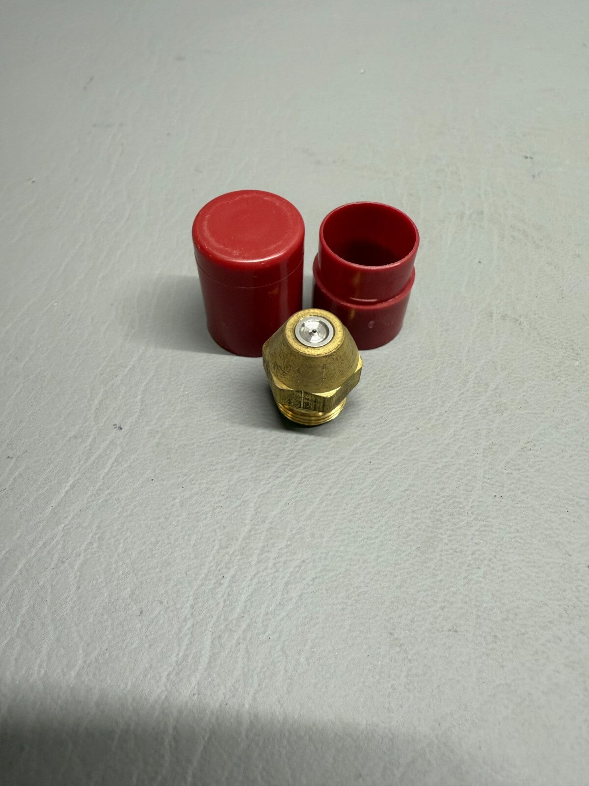Piper Fuel Spray Nozzle P/N 752-529