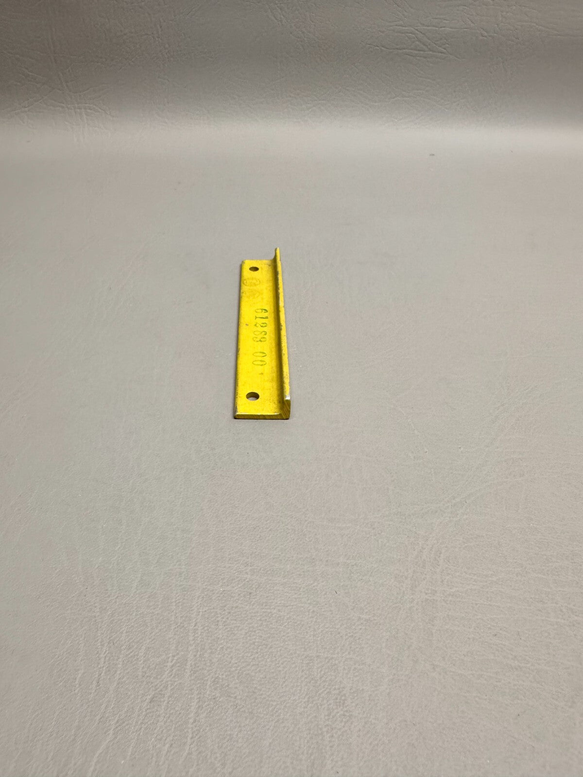 61283-000 Piper Angle