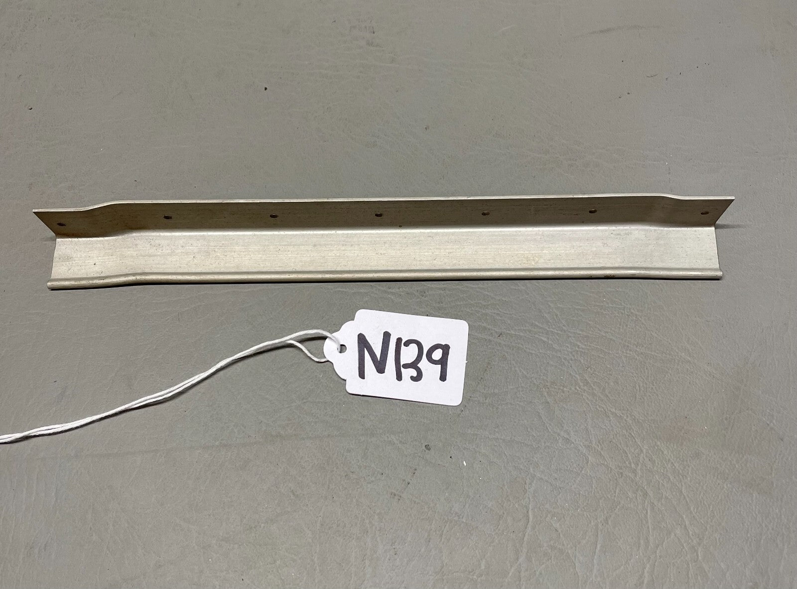Cessna 182 Stiffener P/N 0713685-1 (NEW)