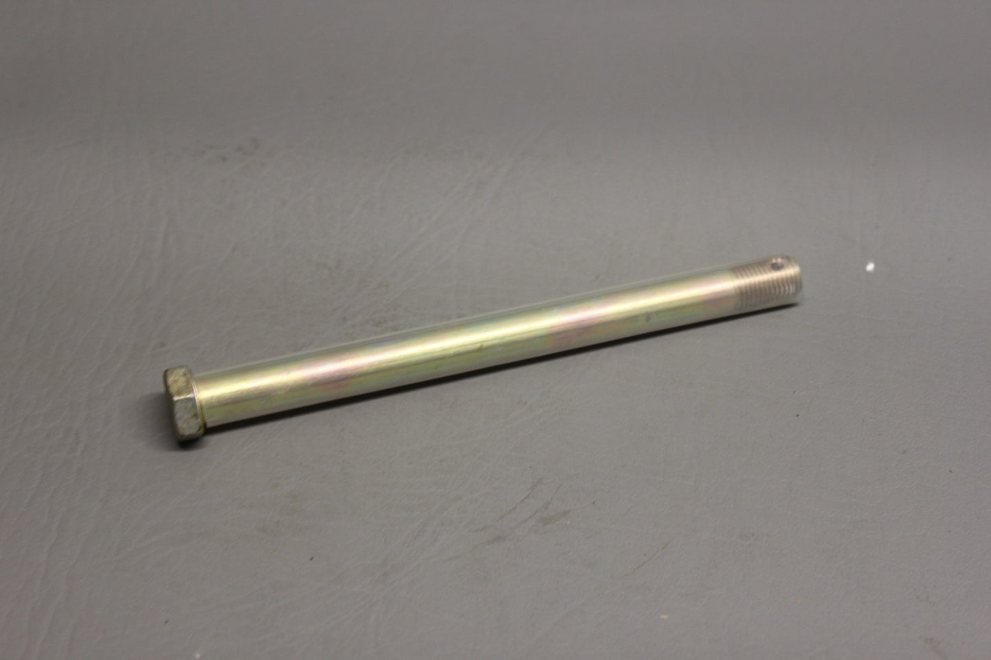 402-377 Piper Torque Link Bolt (AN176-51)