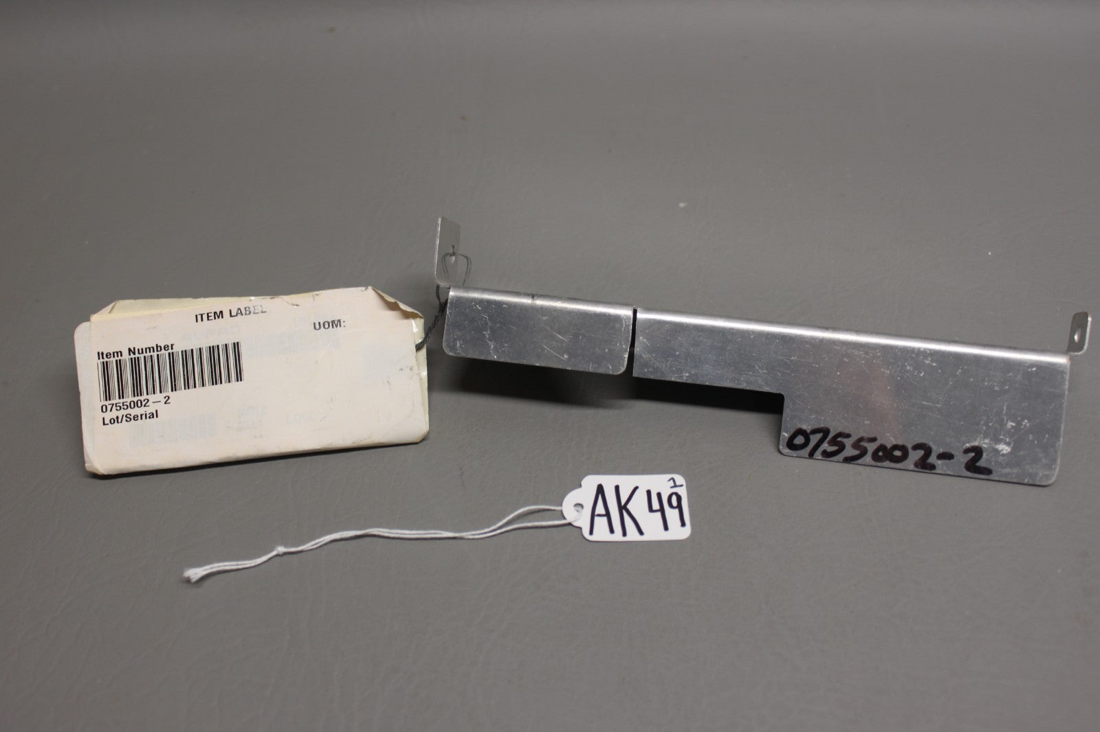 0755002-2 Cessna Baffle