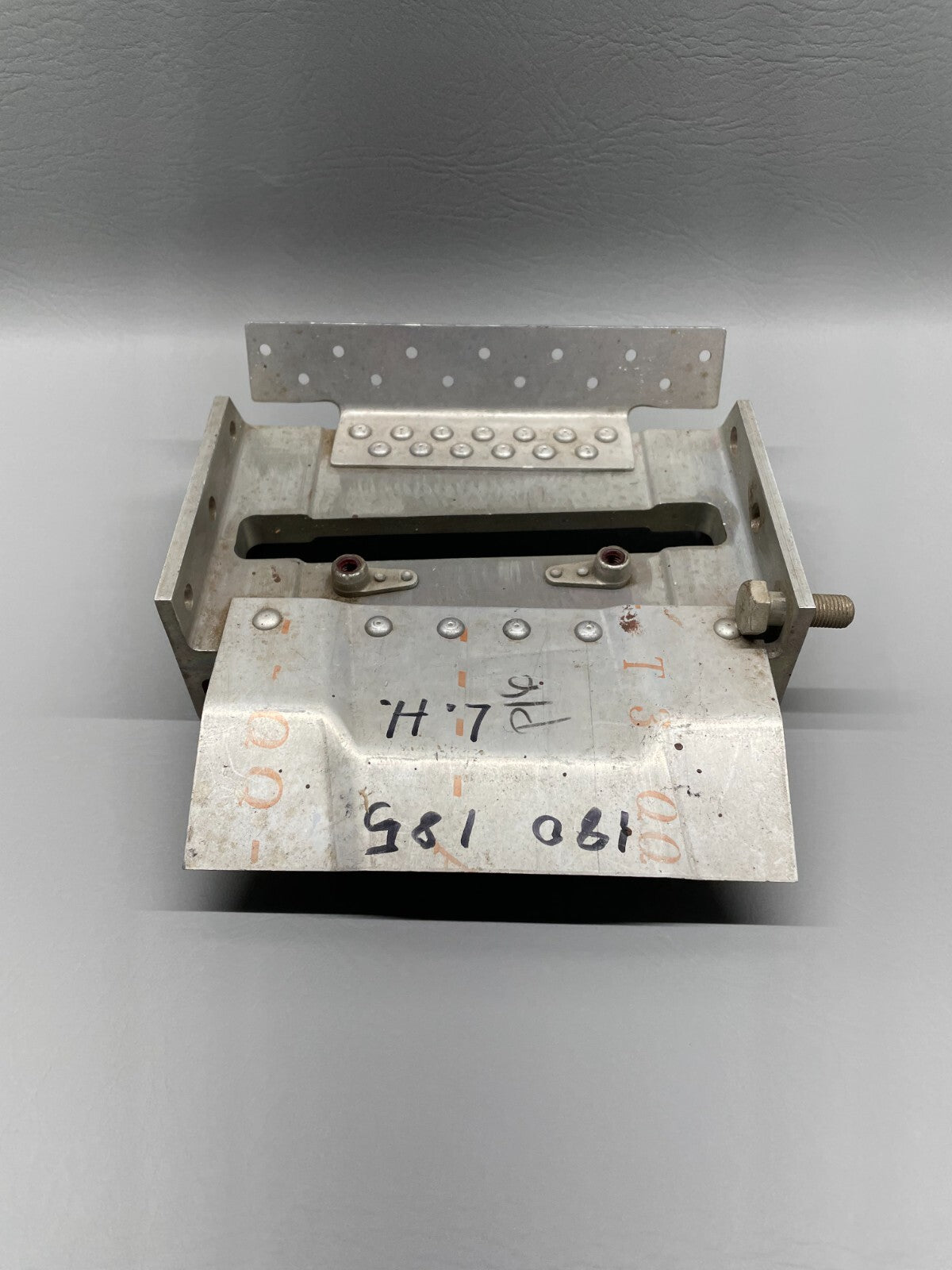 Cessna 180 Main Gear Support Bracket Assy LH P/N 0713495-63 (NEW) (0713495-57)